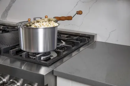 Kociołek do popcornu Whirley Pop - aluminiowy